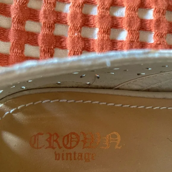 Crown Vintage Alexis White Perforated Flats - Picture 5 of 6